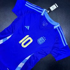 دريس نسوي منتخب الارجنتين الاحتياطي ميسي